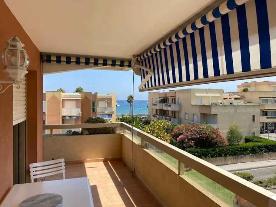 Appartement Magnifique T2 Proche Plage Climatise Avec Parking à Cavalaire-sur-Mer