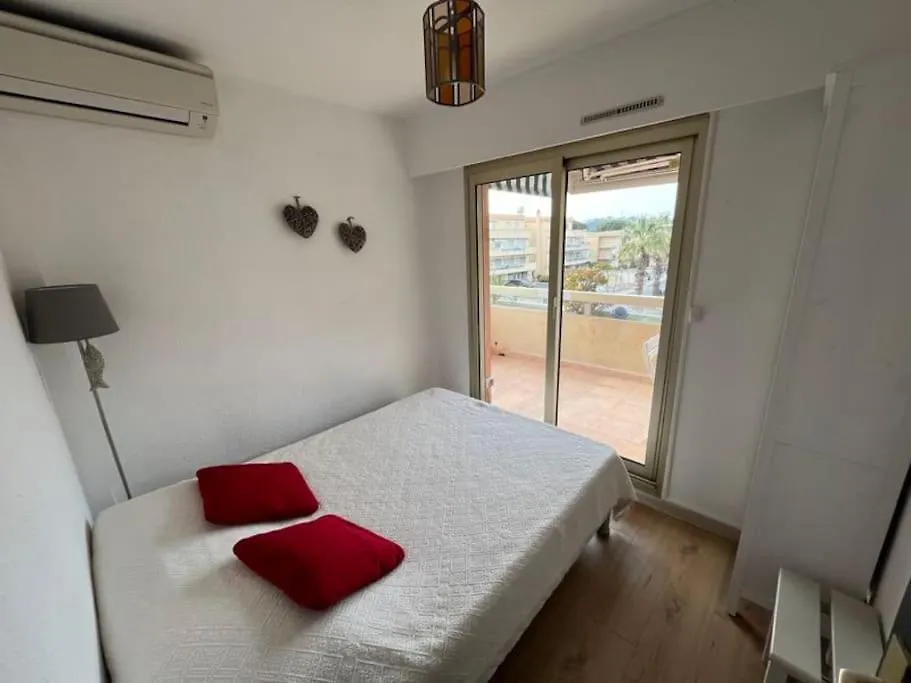 Appartement Magnifique T2 Proche Plage Climatise Avec Parking à Cavalaire-sur-Mer